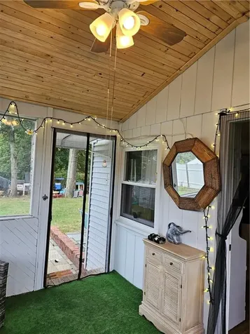 376 Fairview Avenue Coventry RI 02816