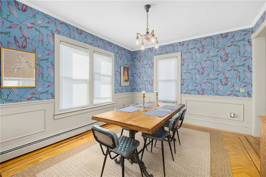 471 Oaklawn Avenue Cranston RI 02920