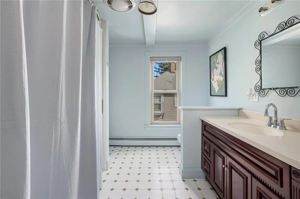 471 Oaklawn Avenue Cranston RI 02920