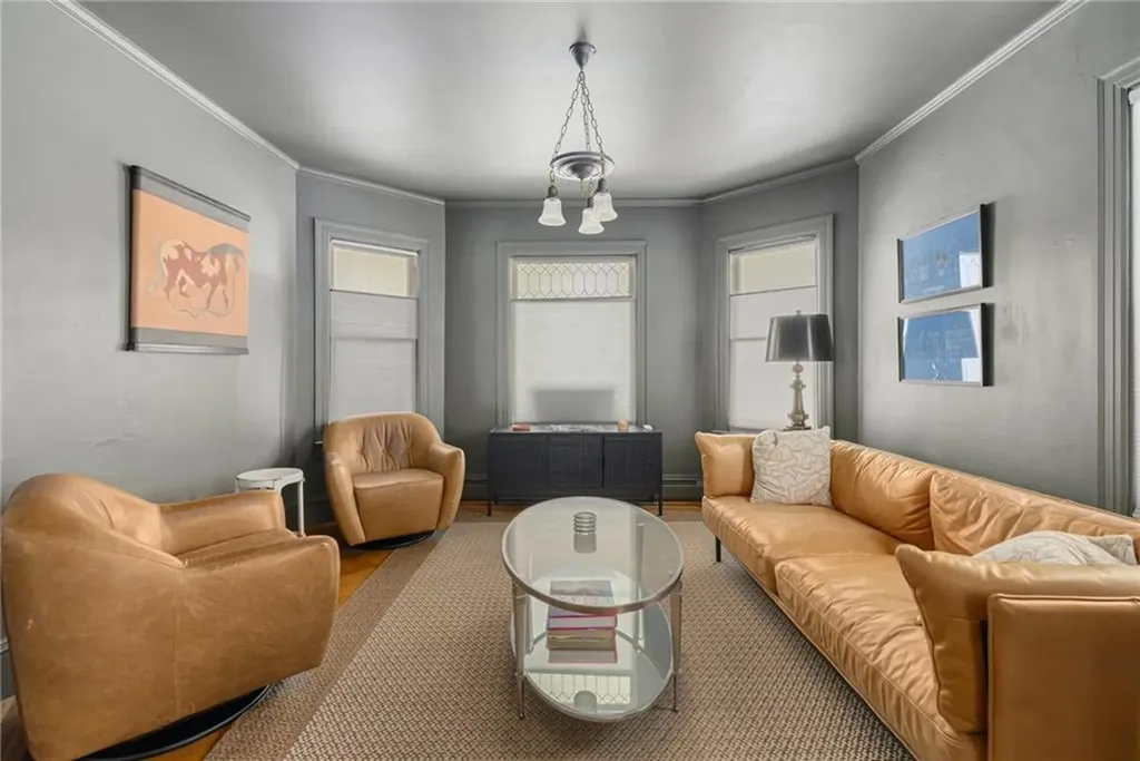 471 Oaklawn Avenue Cranston RI 02920