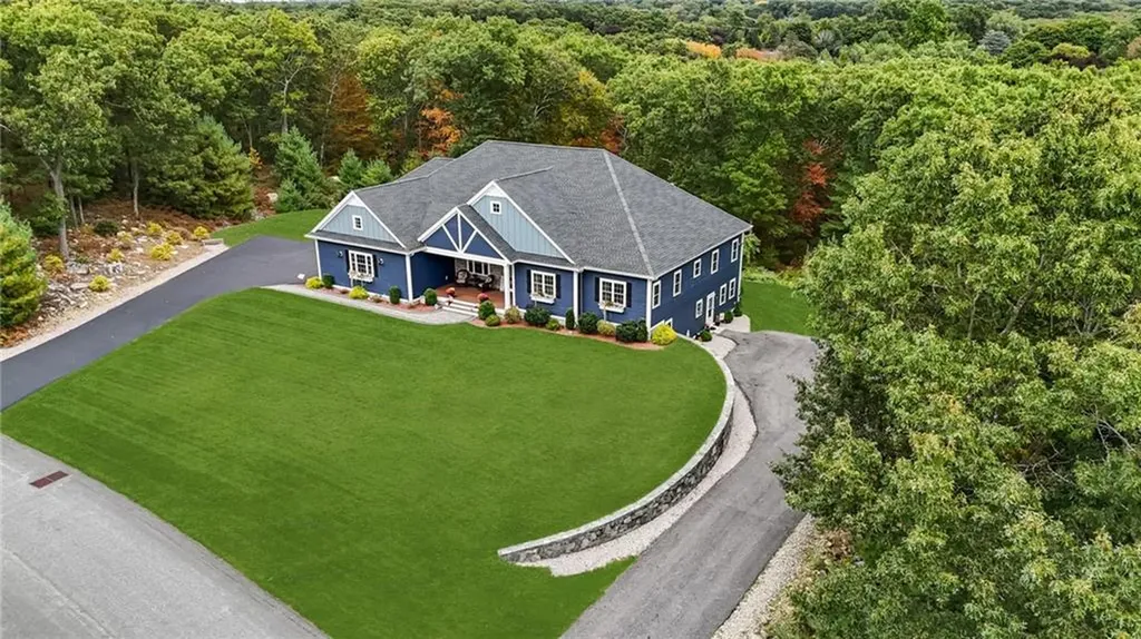 9 Tristan Court Smithfield RI 02917