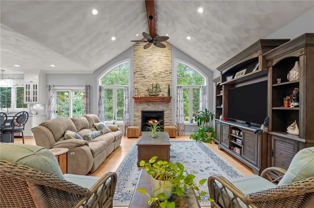 9 Tristan Court Smithfield RI 02917