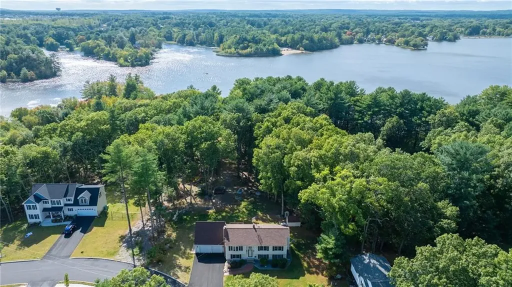 209 East Shore Drive Coventry RI 02816