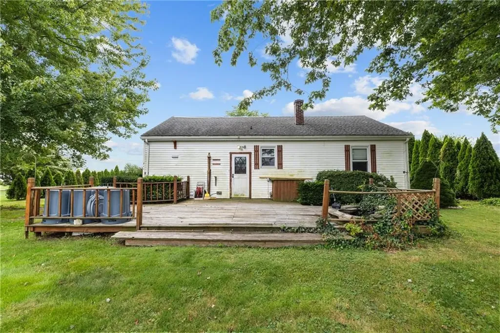 55 Garden Street Portsmouth RI 02871