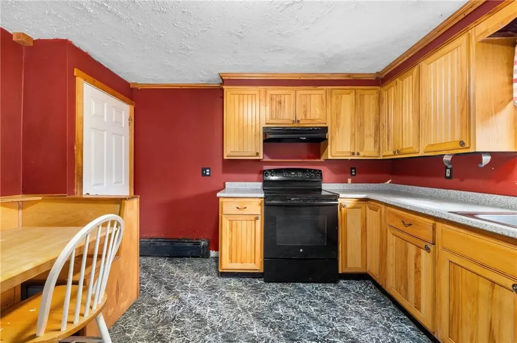 55 Garden Street Portsmouth RI 02871