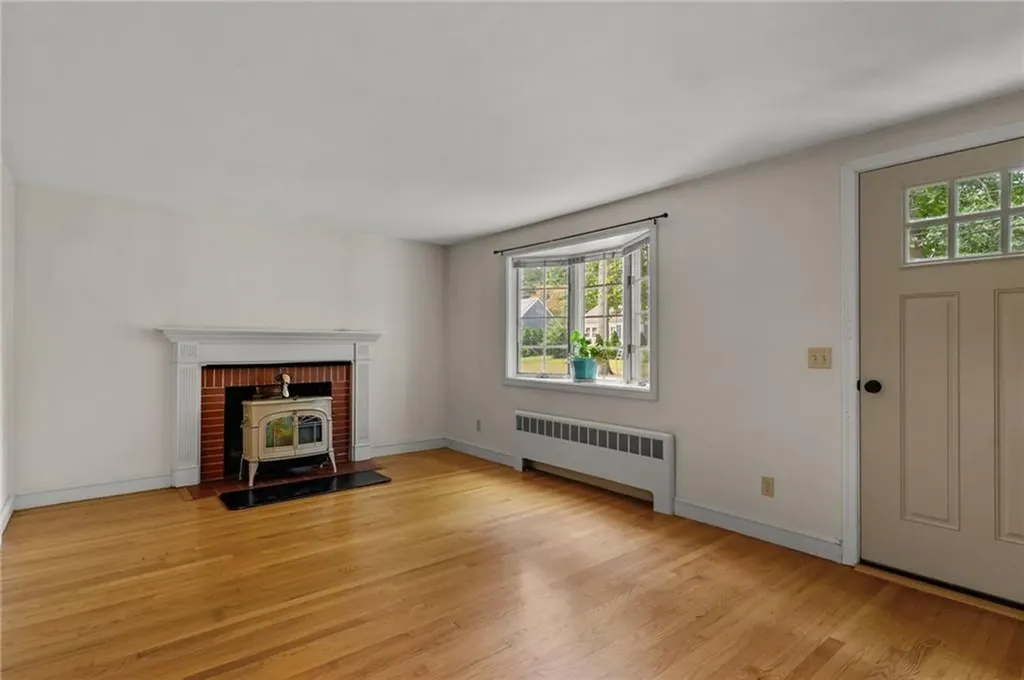 15 Pine Cone Drive Barrington RI 02806