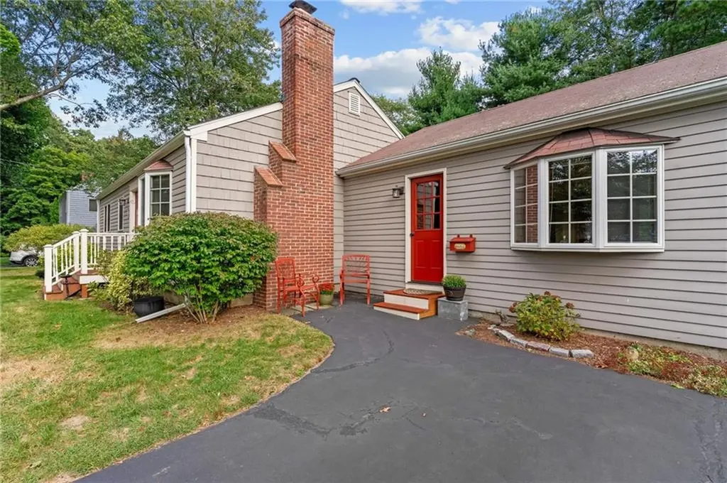 15 Pine Cone Drive Barrington RI 02806