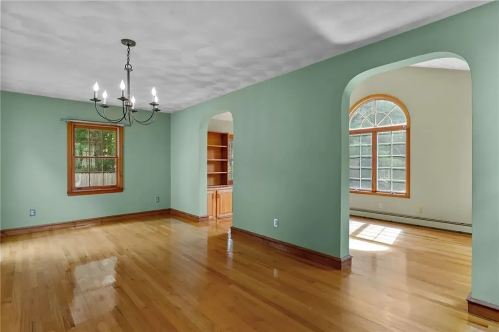 15 Pine Cone Drive Barrington RI 02806