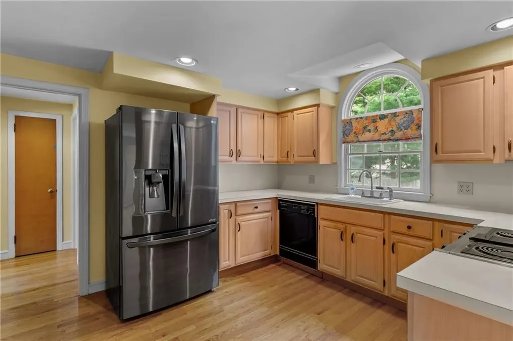 15 Pine Cone Drive Barrington RI 02806