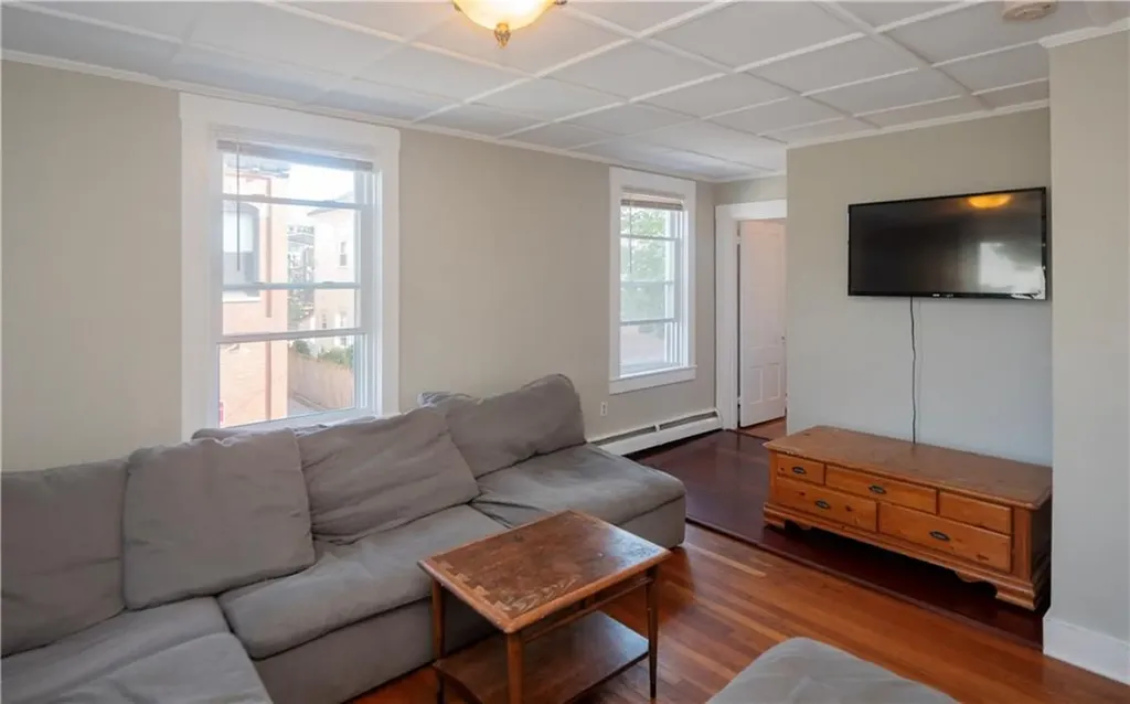11 Young Street Newport RI 02840
