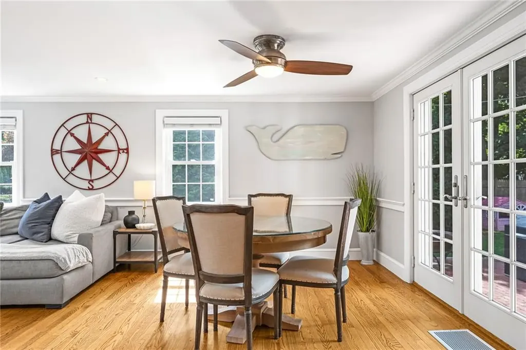 35 Anchorage Way Barrington RI 02806