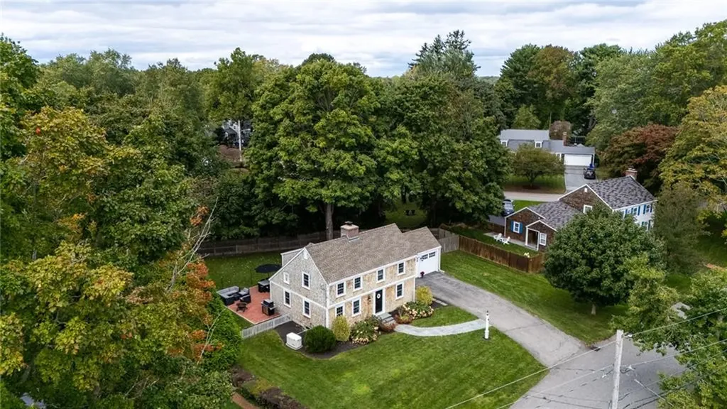 35 Anchorage Way Barrington RI 02806