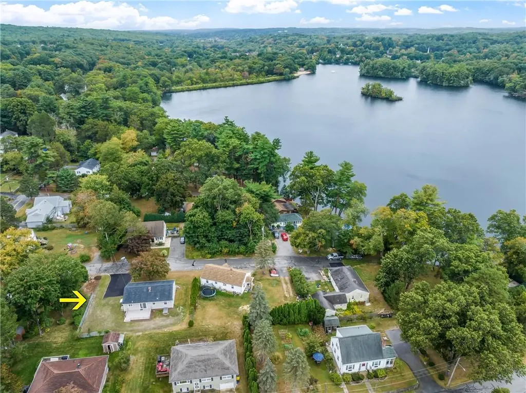5 Potter Avenue Smithfield RI 02917