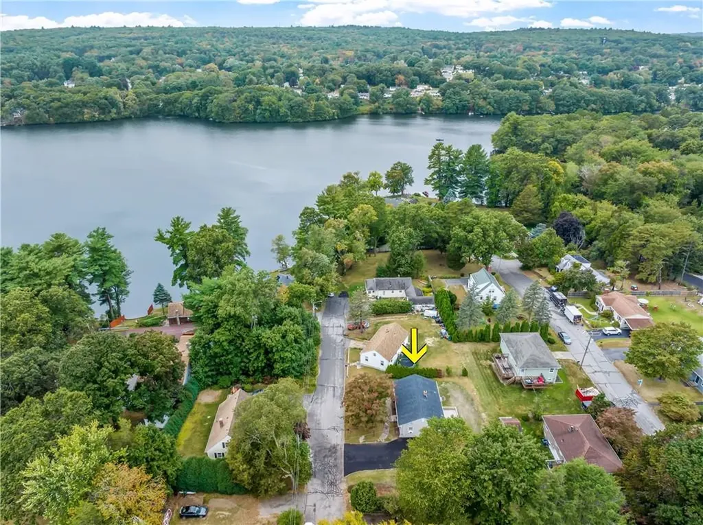 5 Potter Avenue Smithfield RI 02917