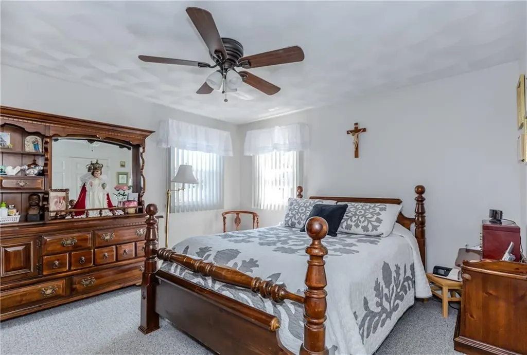 23 Horace Street Providence RI 02909