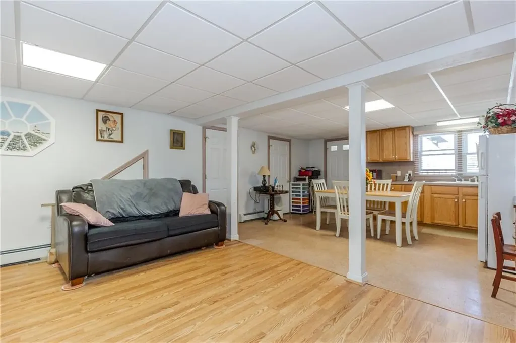 23 Horace Street Providence RI 02909