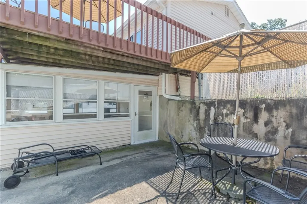 23 Horace Street Providence RI 02909