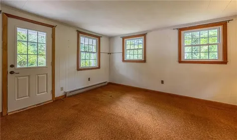 247 Quaker Lane Scituate RI 02857