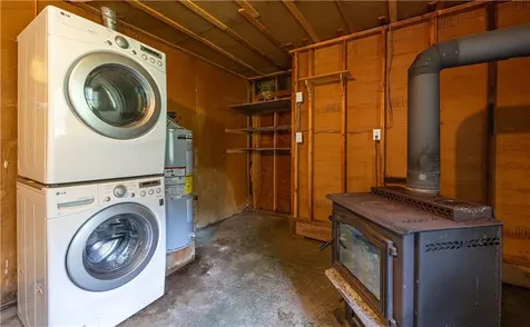 247 Quaker Lane Scituate RI 02857