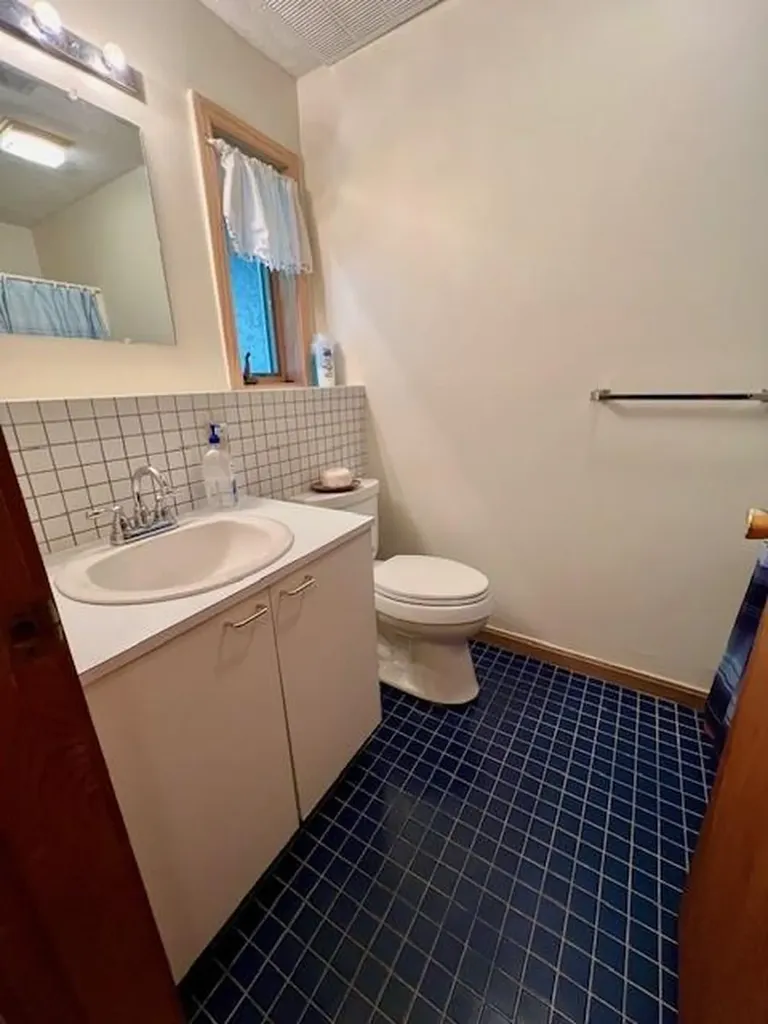 15 Eastgate Drive Coventry RI 02816
