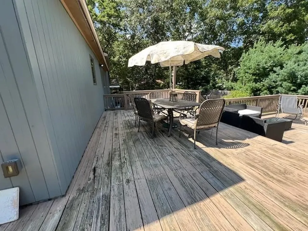 15 Eastgate Drive Coventry RI 02816
