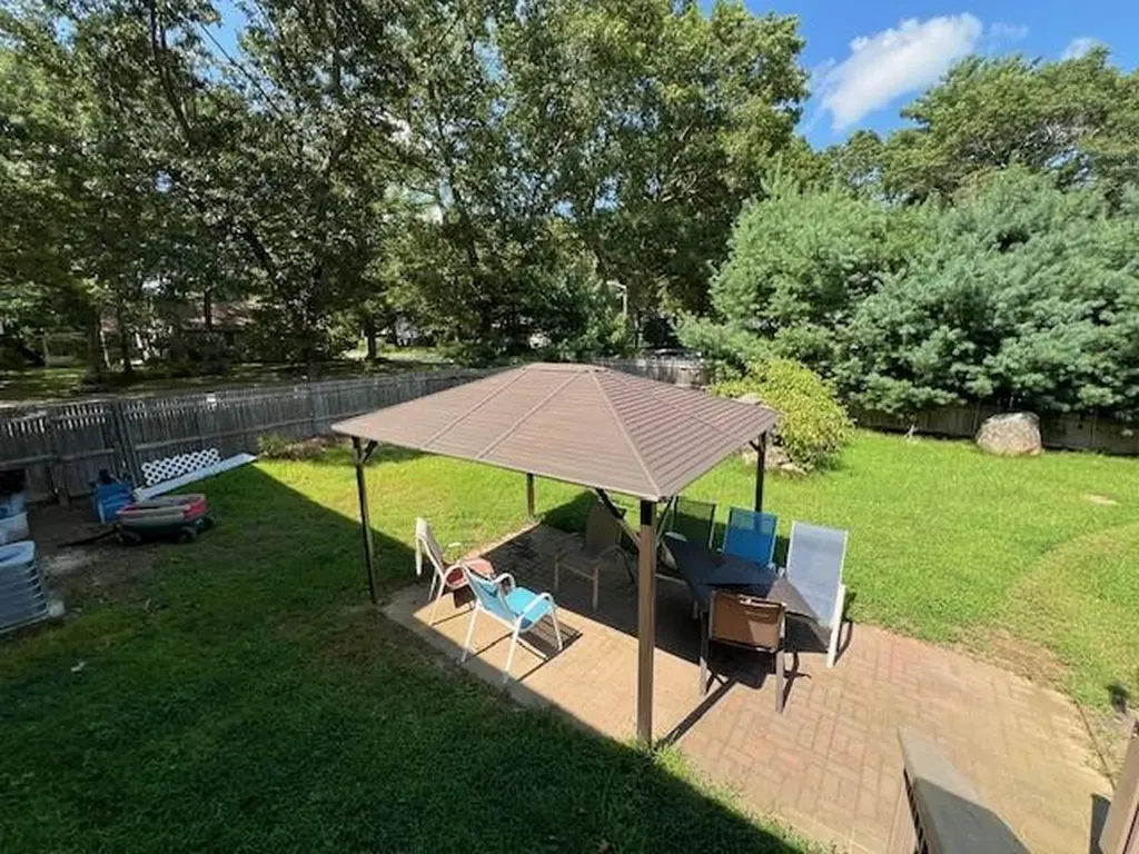 15 Eastgate Drive Coventry RI 02816