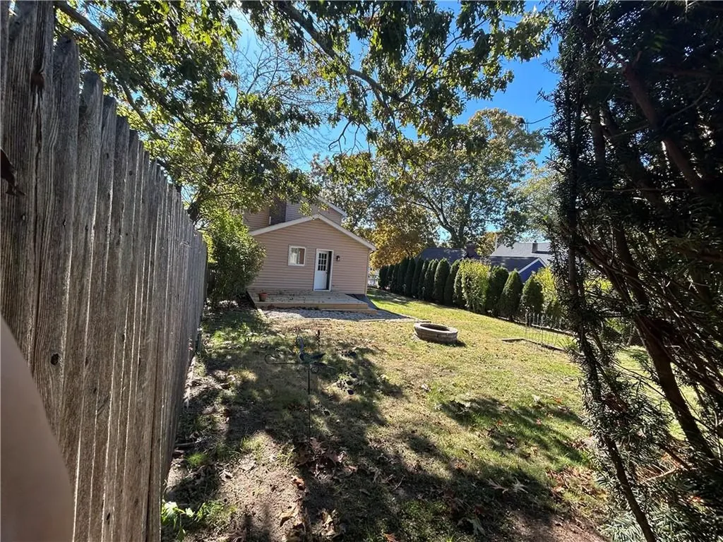 233 Coburn Street Warwick RI 02889