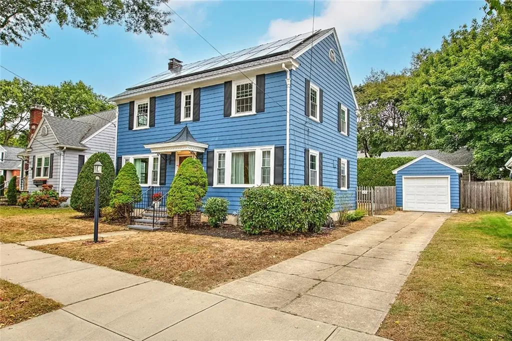 195 Modena Avenue Providence RI 02908