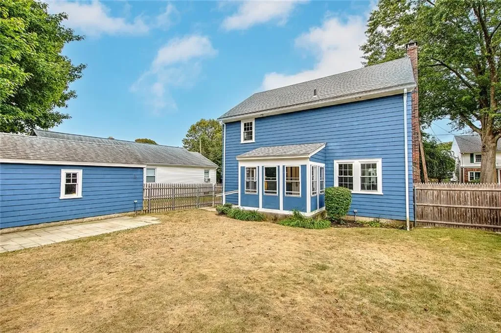 195 Modena Avenue Providence RI 02908
