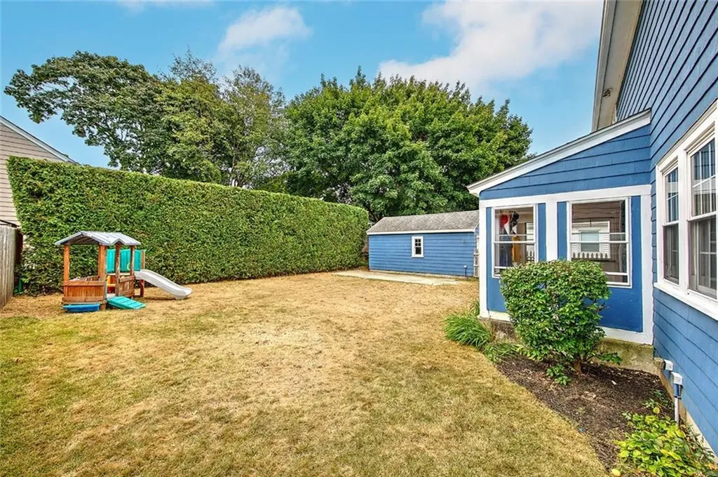 195 Modena Avenue Providence RI 02908