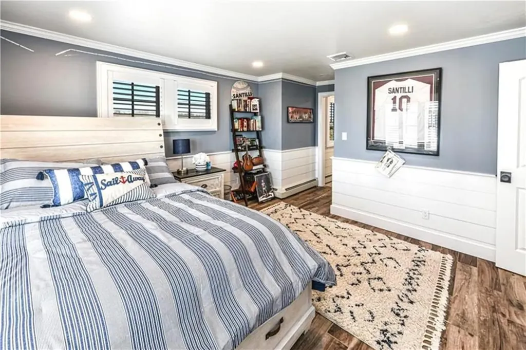 49 Major Arnold Road Narragansett RI 02882