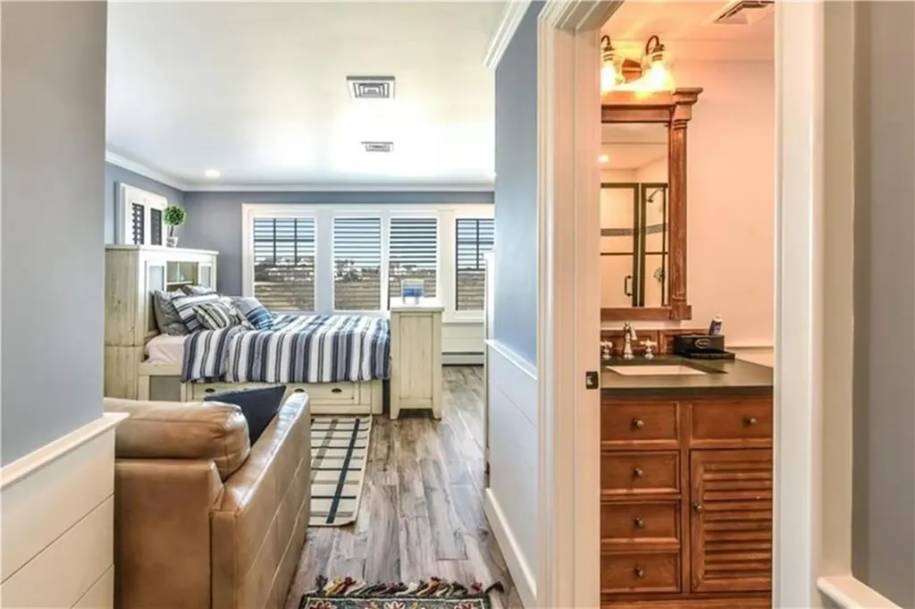 49 Major Arnold Road Narragansett RI 02882