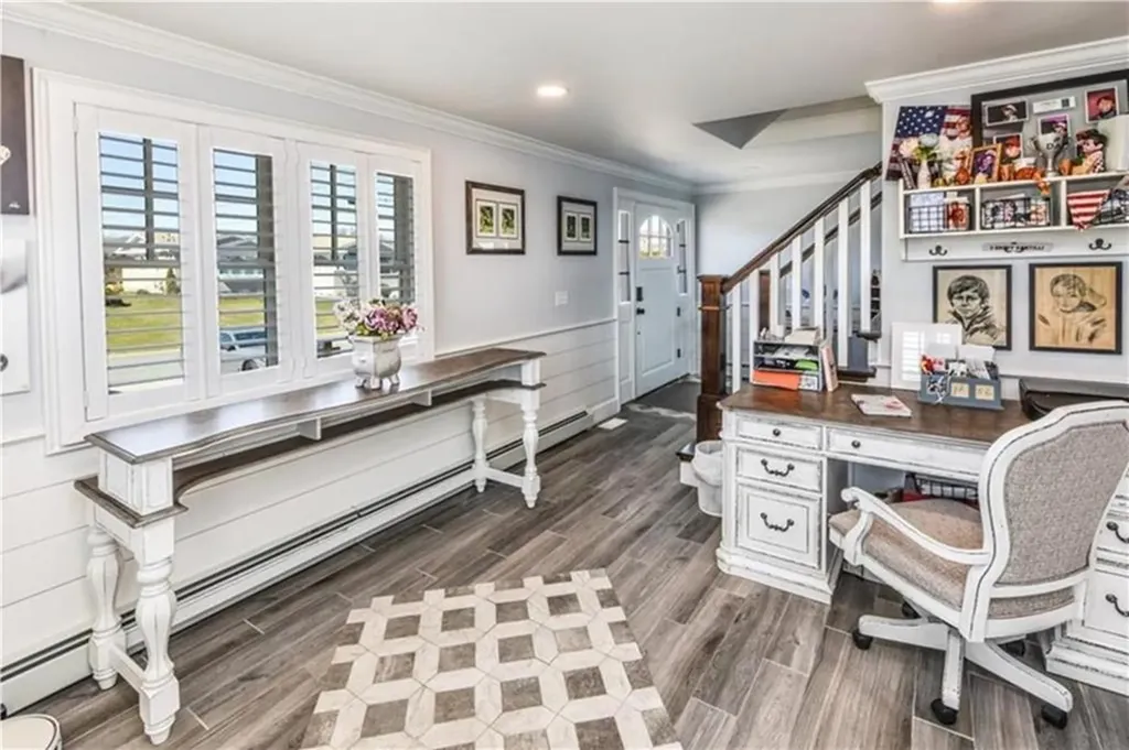 49 Major Arnold Road Narragansett RI 02882