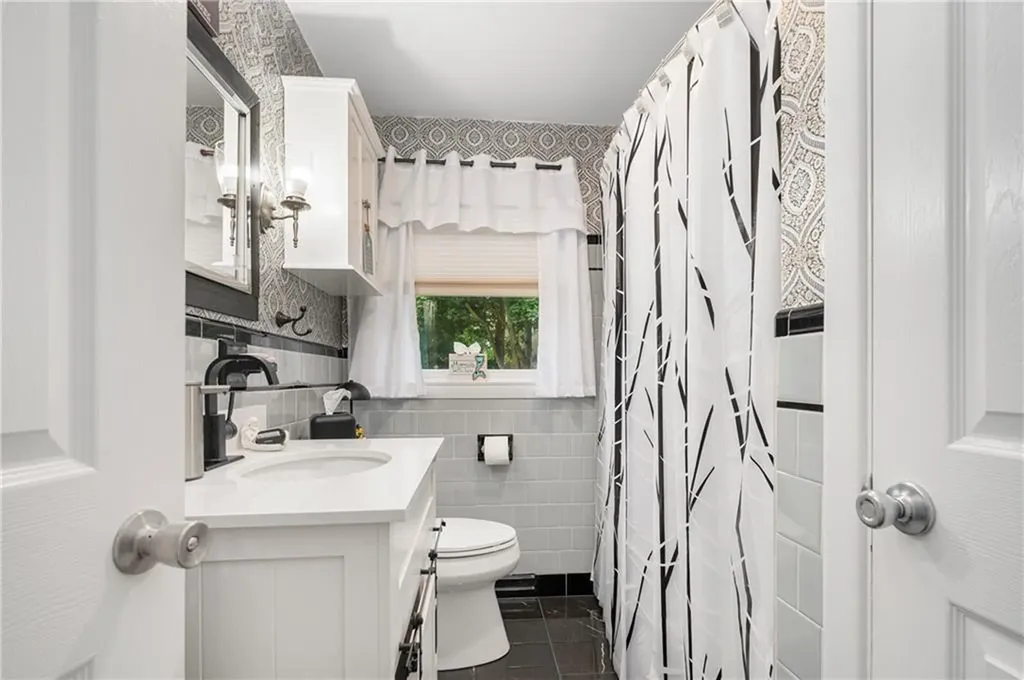 10 Doran Drive Pawtucket RI 02861