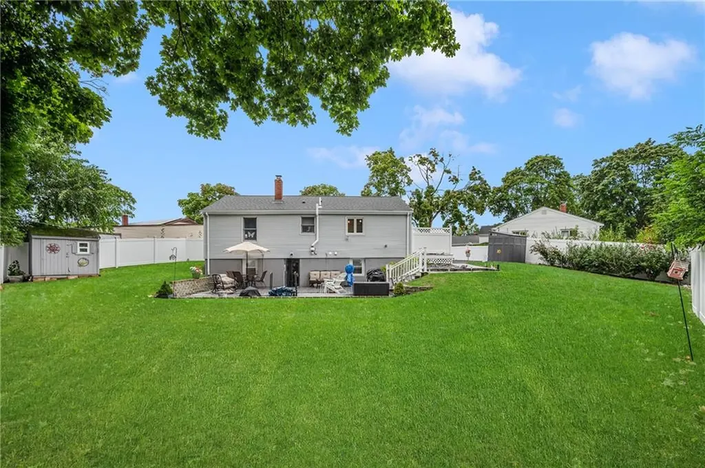 10 Doran Drive Pawtucket RI 02861
