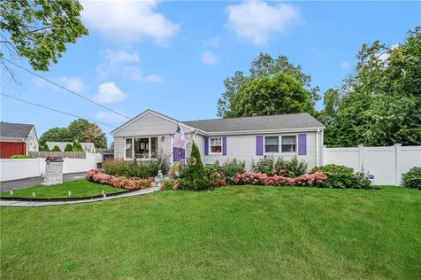 10 Doran Drive Pawtucket RI 02861