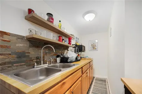 10 Doran Drive Pawtucket RI 02861