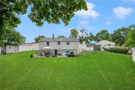 10 Doran Drive Pawtucket RI 02861