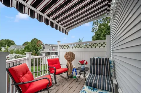 10 Doran Drive Pawtucket RI 02861