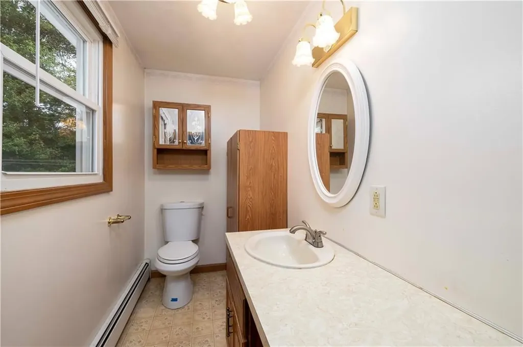 39 Oakridge Drive West Warwick RI 02893