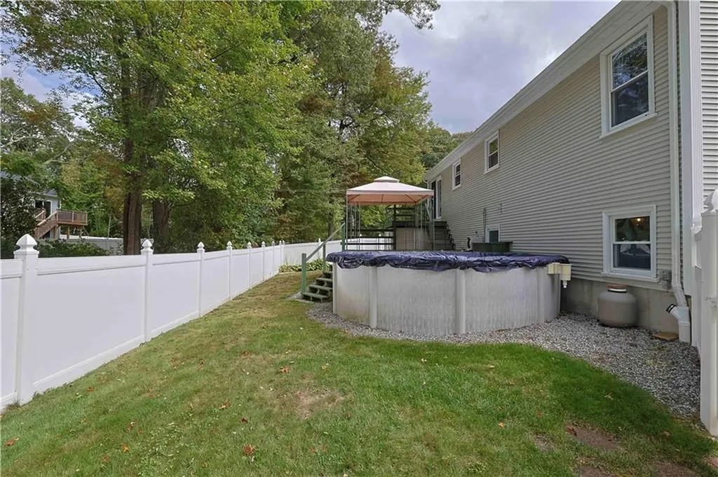 39 Oakridge Drive West Warwick RI 02893