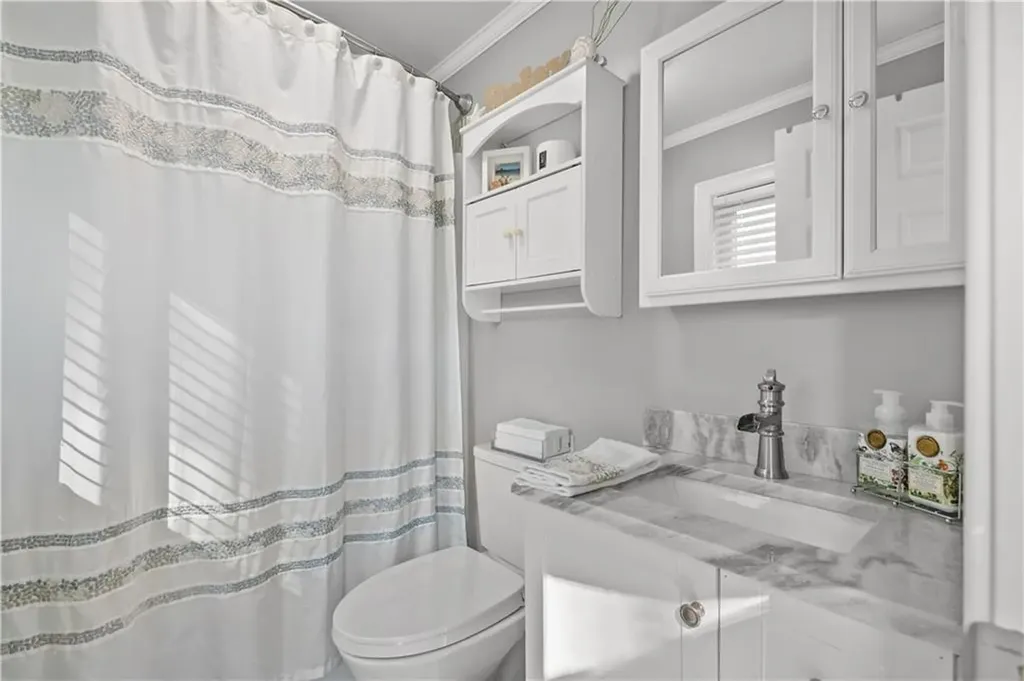 48 Therien Road Portsmouth RI 02871