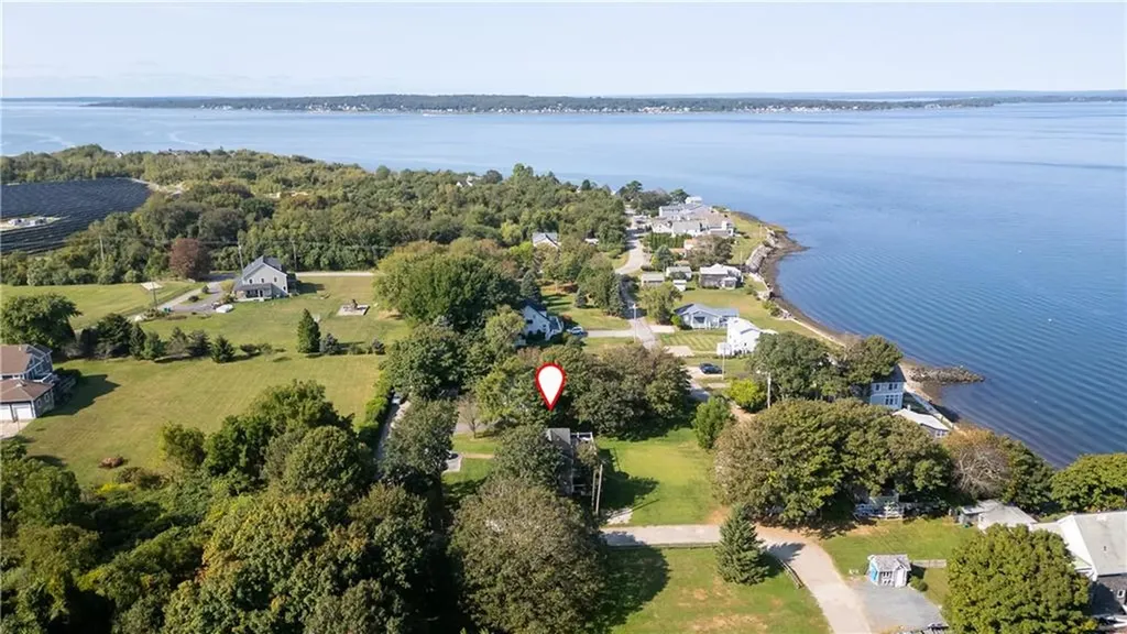 48 Therien Road Portsmouth RI 02871