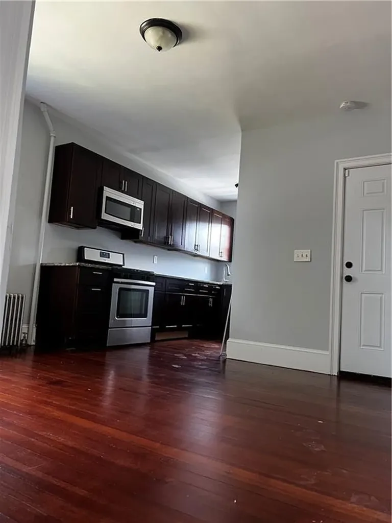 797 Academy Avenue Providence RI 02908