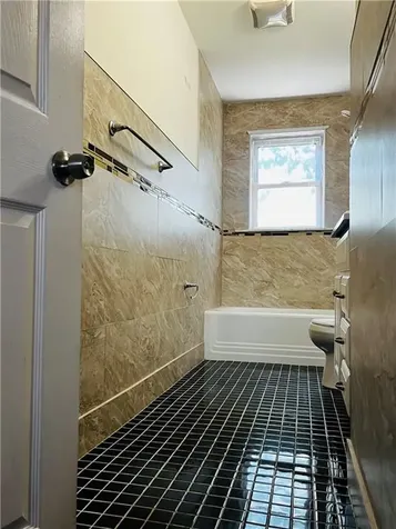 797 Academy Avenue Providence RI 02908