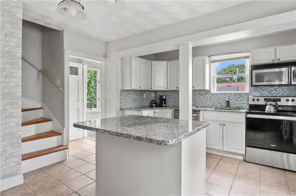 411 Union Avenue Providence RI 02909