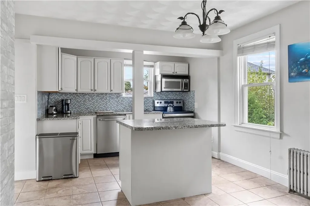 411 Union Avenue Providence RI 02909