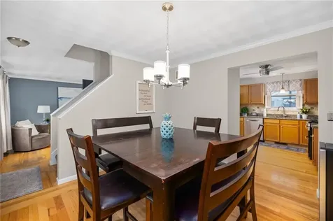 117 Laura Circle Cranston RI 02920