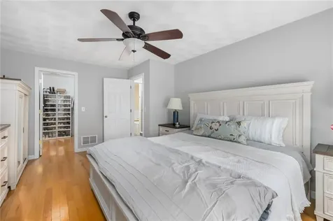 117 Laura Circle Cranston RI 02920