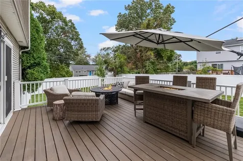 117 Laura Circle Cranston RI 02920